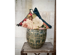 Vaso decorativo in carta pesta con fantasia geometrica 2