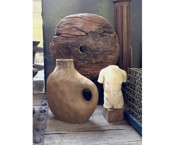 Vaso in terracotta effetto bronzo con...