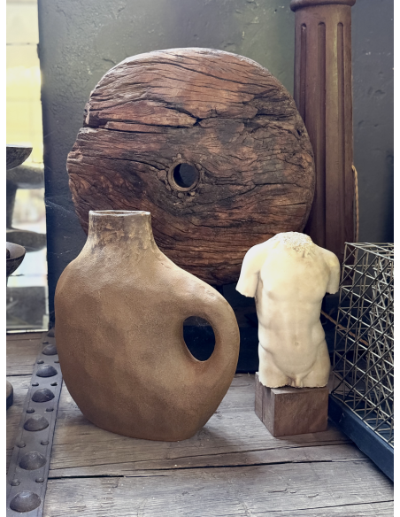 Vaso in terracotta effetto bronzo con manico