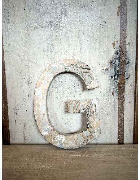 Lettera “G” in legno da parete