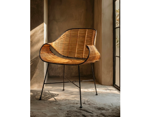 Sedia in rattan con struttura in ferro