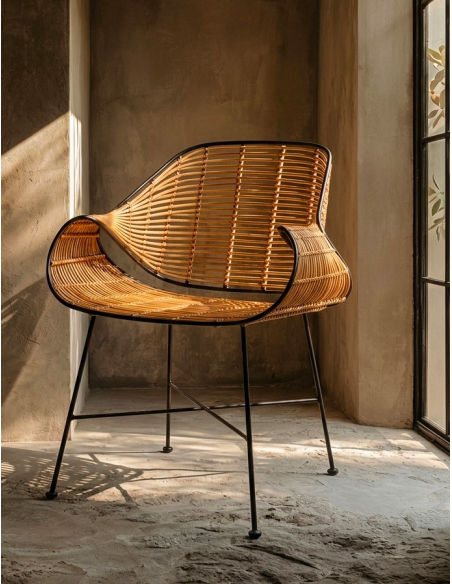 Sedia in rattan con struttura in ferro