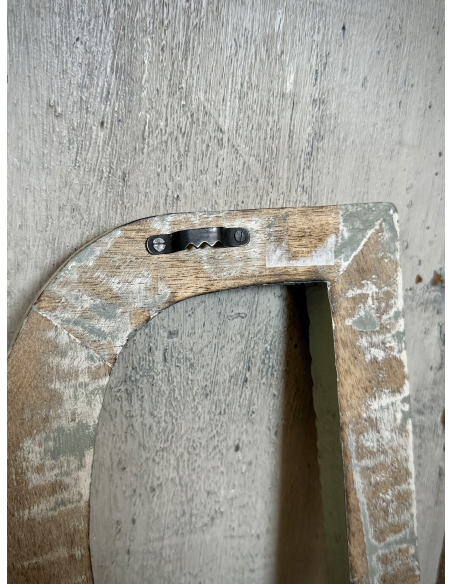 Lettera “D” in legno da parete