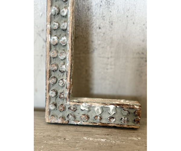 Lettera “L” in legno da parete