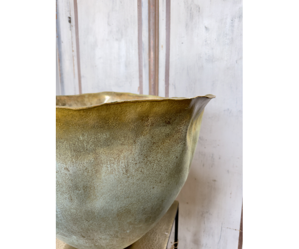 Vaso scultoreo in alluminio effetto...