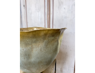 Vaso scultoreo in alluminio effetto rame (H 42 cm)