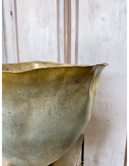 Vaso scultoreo in alluminio effetto rame (H 42 cm)